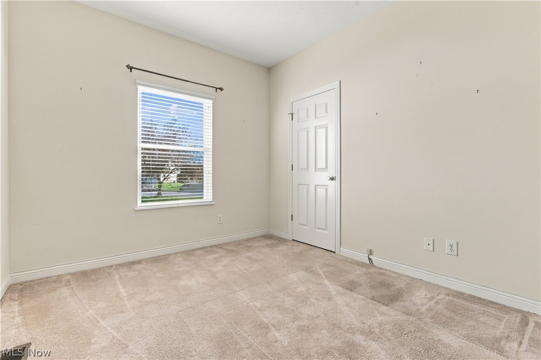 1489 E Quail Run Drive Newark OH 43055