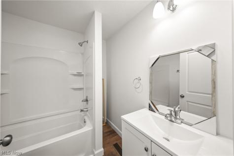 1640 Lockwood Road Barberton OH 44203