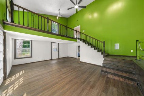 1640 Lockwood Road Barberton OH 44203