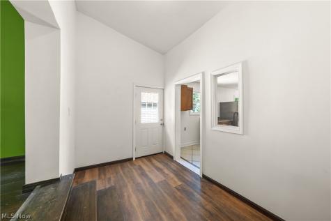 1640 Lockwood Road Barberton OH 44203