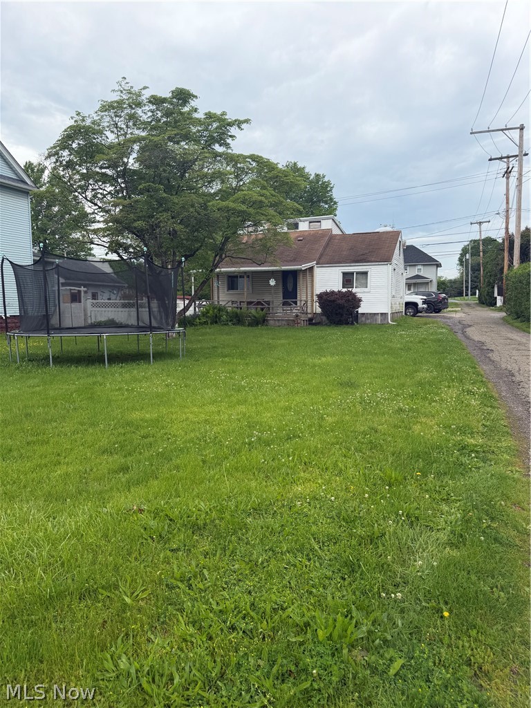 525 Wabash Avenue N Brewster OH 44613