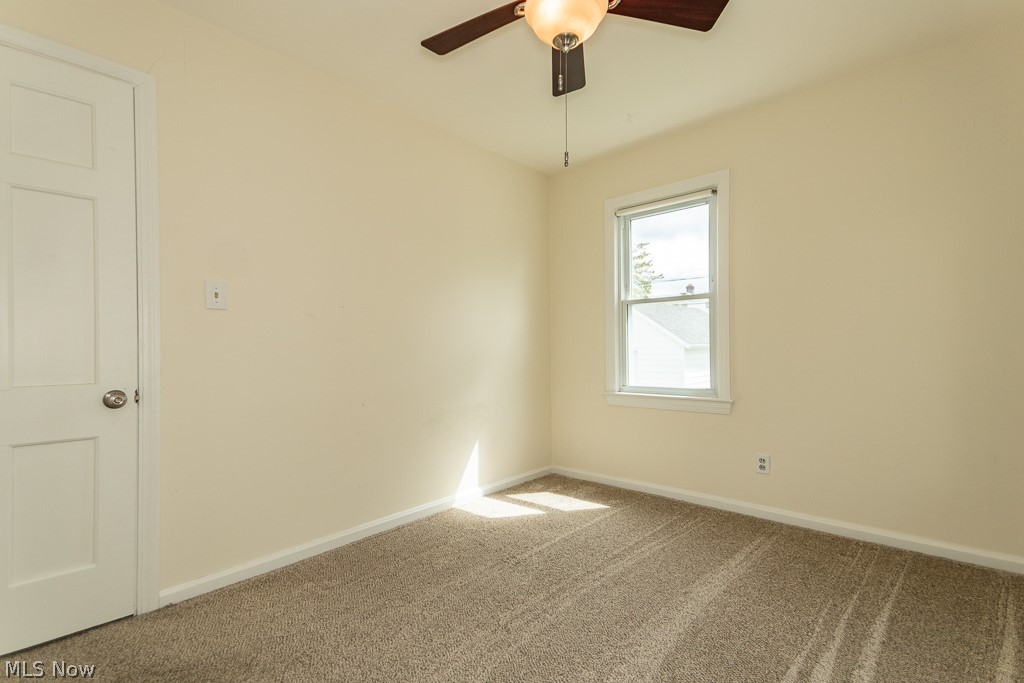 1557 Woodhurst Avenue Mayfield Heights OH 44124