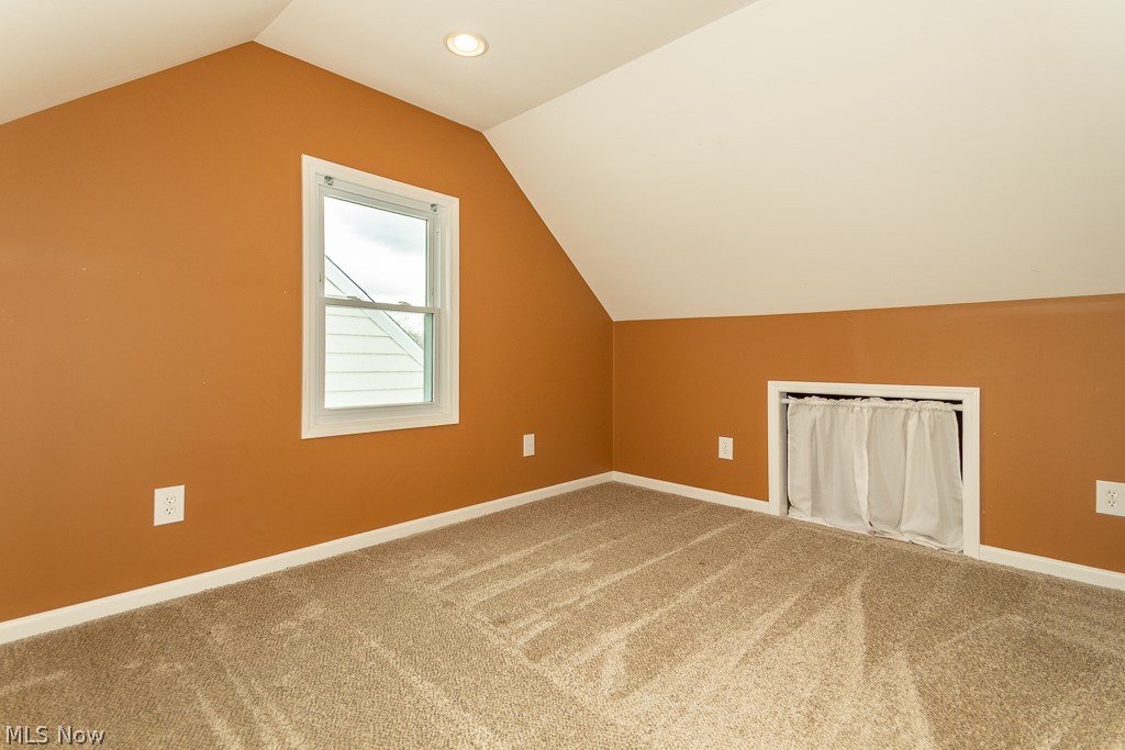 1557 Woodhurst Avenue Mayfield Heights OH 44124