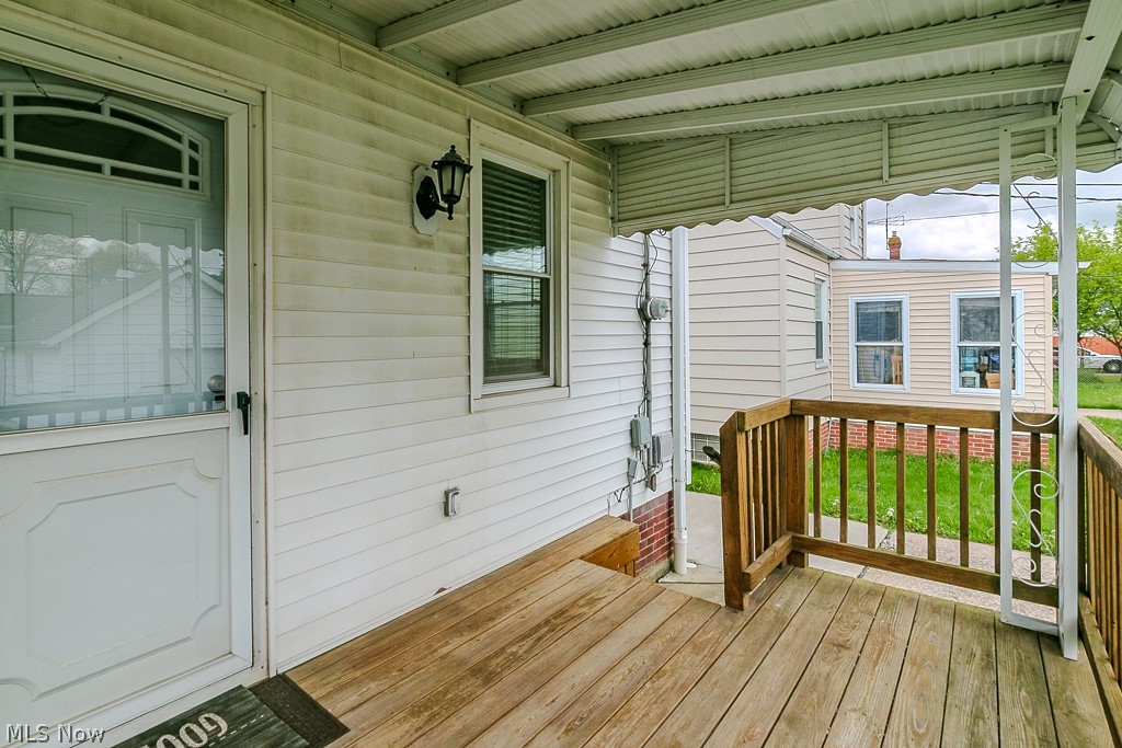 1557 Woodhurst Avenue Mayfield Heights OH 44124