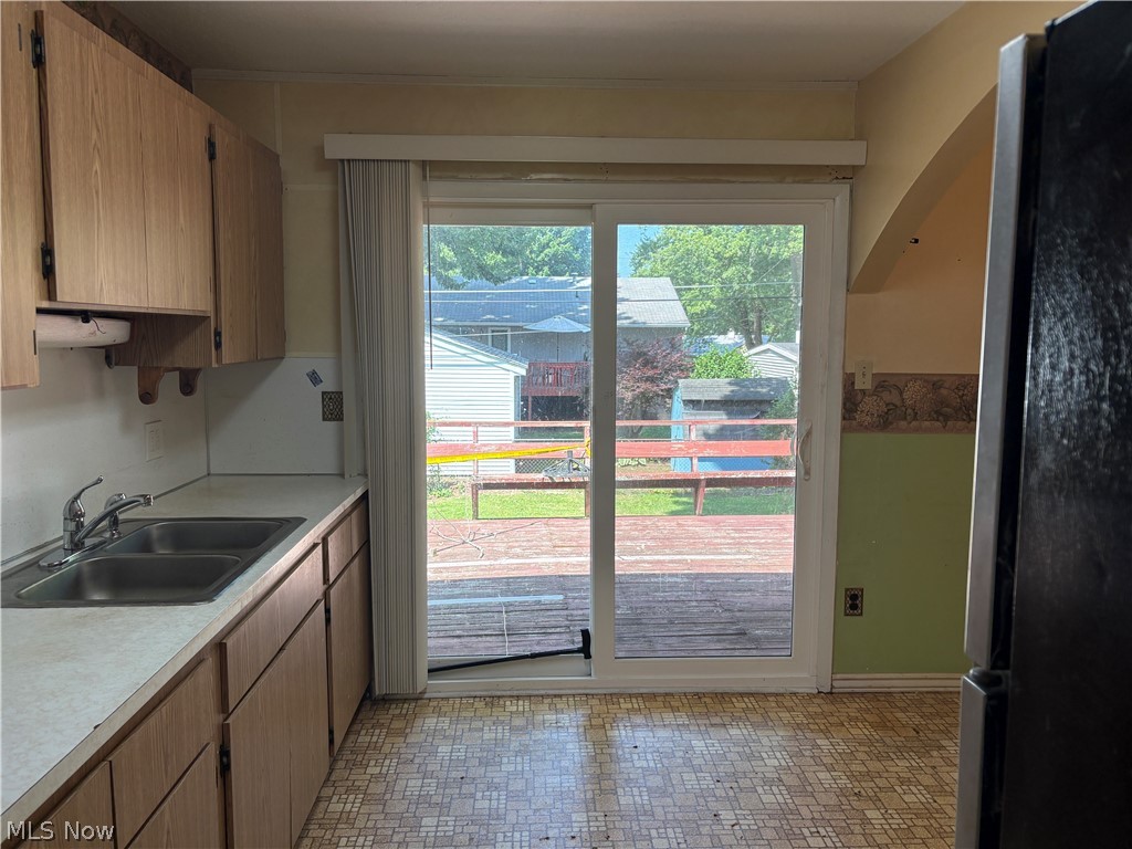 1864 Clyde Road Madison OH 44057