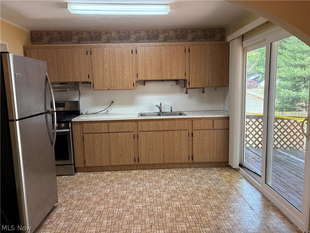 1864 Clyde Road Madison OH 44057