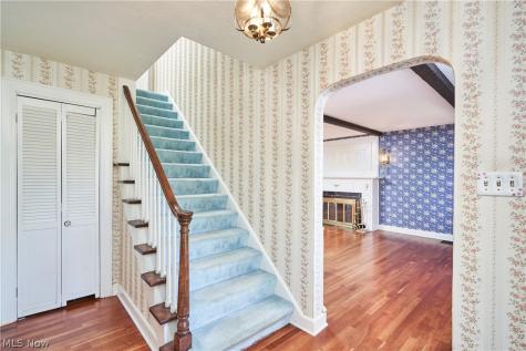 535 Crystal Lake Road Akron OH 44333