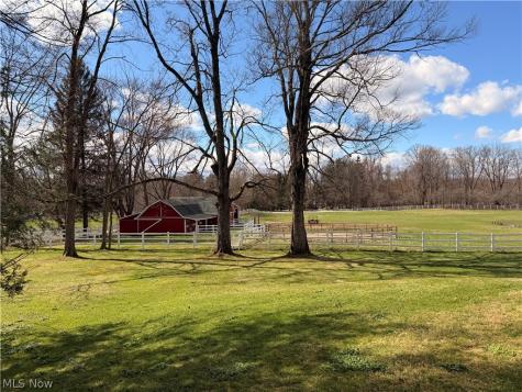 535 Crystal Lake Road Akron OH 44333