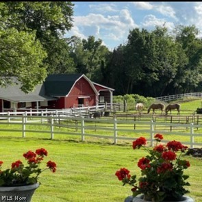 535 Crystal Lake Road Akron OH 44333