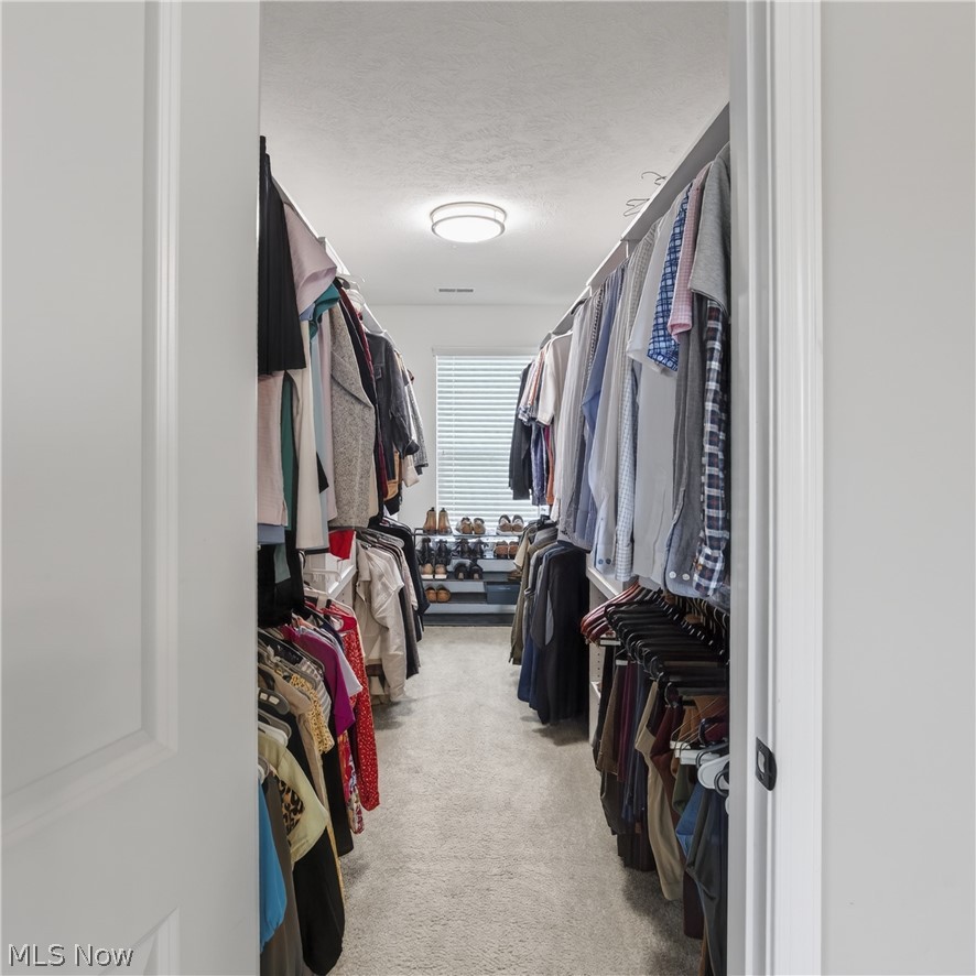 872 Hilliary Lane Aurora OH 44202
