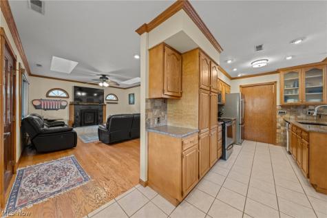 5766 Drenta Circle SW Navarre OH 44662