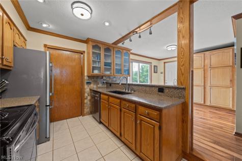 5766 Drenta Circle SW Navarre OH 44662