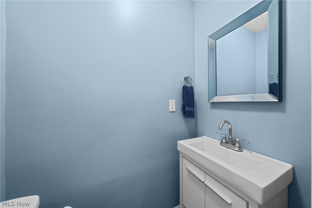 5766 Drenta Circle SW Navarre OH 44662
