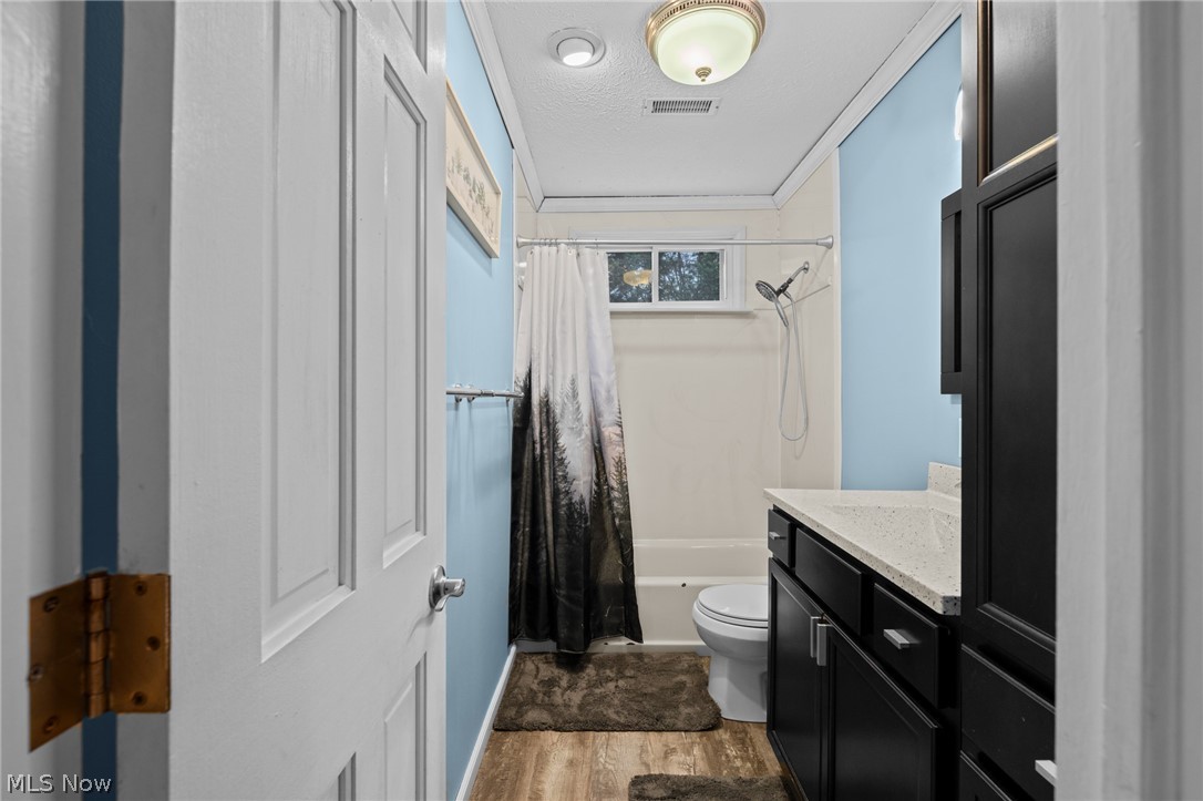 5766 Drenta Circle SW Navarre OH 44662