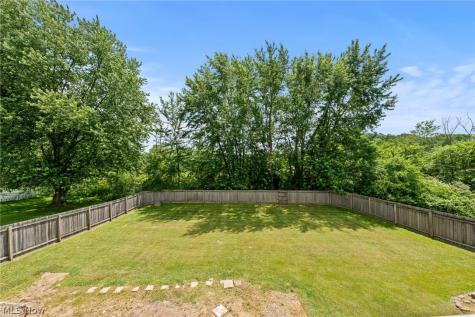 5766 Drenta Circle SW Navarre OH 44662