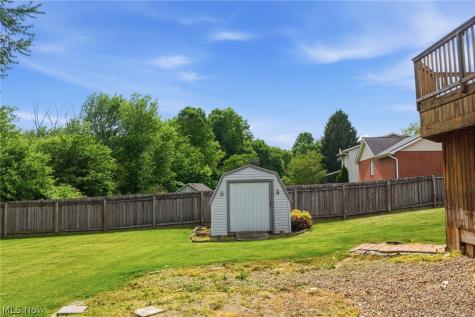 5766 Drenta Circle SW Navarre OH 44662