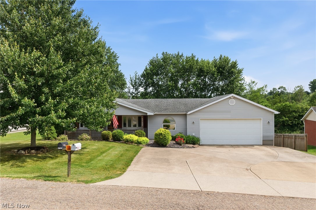 5766 Drenta Circle SW Navarre OH 44662