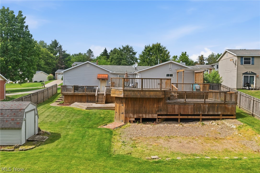 5766 Drenta Circle SW Navarre OH 44662