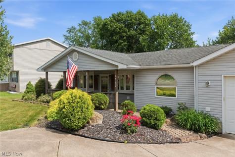 5766 Drenta Circle SW Navarre OH 44662