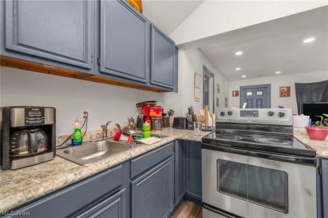 1312 W 14th Street Lorain OH 44052