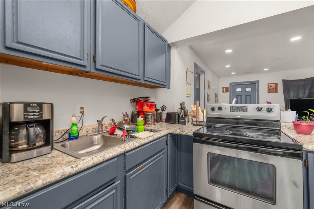 1312 W 14th Street Lorain OH 44052
