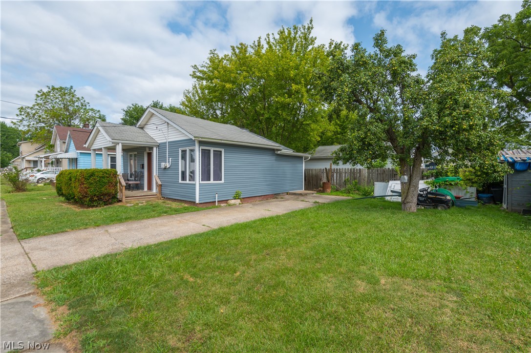 1312 W 14th Street Lorain OH 44052