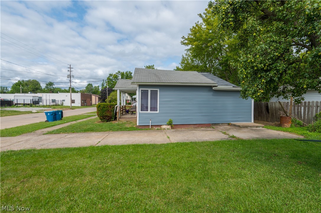 1312 W 14th Street Lorain OH 44052