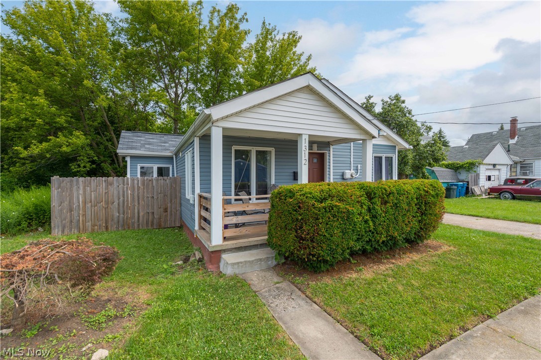 1312 W 14th Street Lorain OH 44052