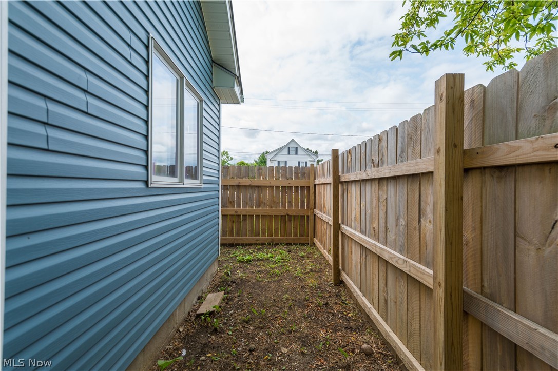1312 W 14th Street Lorain OH 44052