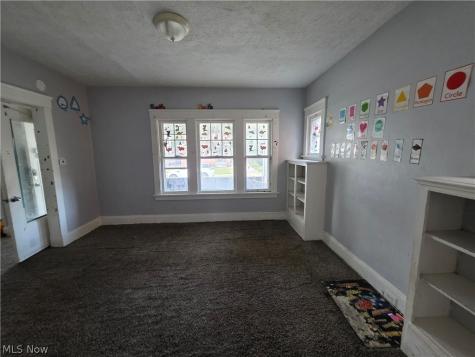 4289 E 136th Street Cleveland OH 44105