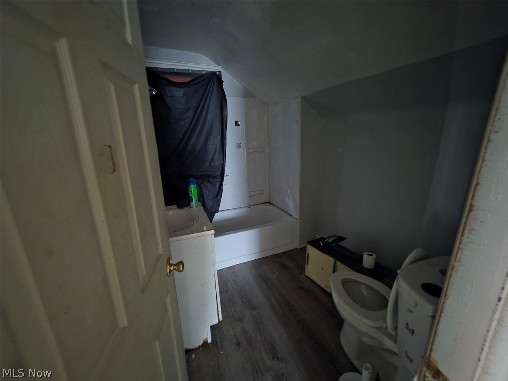 4289 E 136th Street Cleveland OH 44105