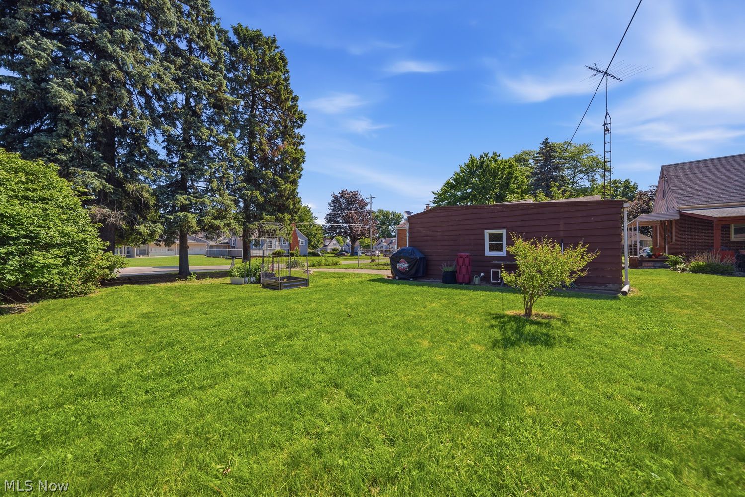 1303 Manor Avenue SW Canton OH 44710