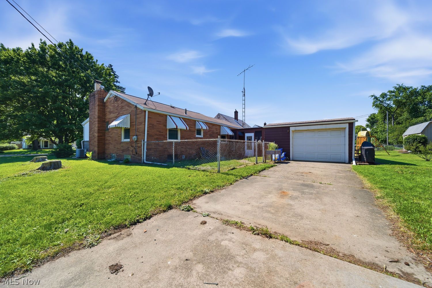 1303 Manor Avenue SW Canton OH 44710