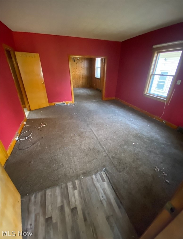 6618 Collier Avenue Cleveland OH 44105