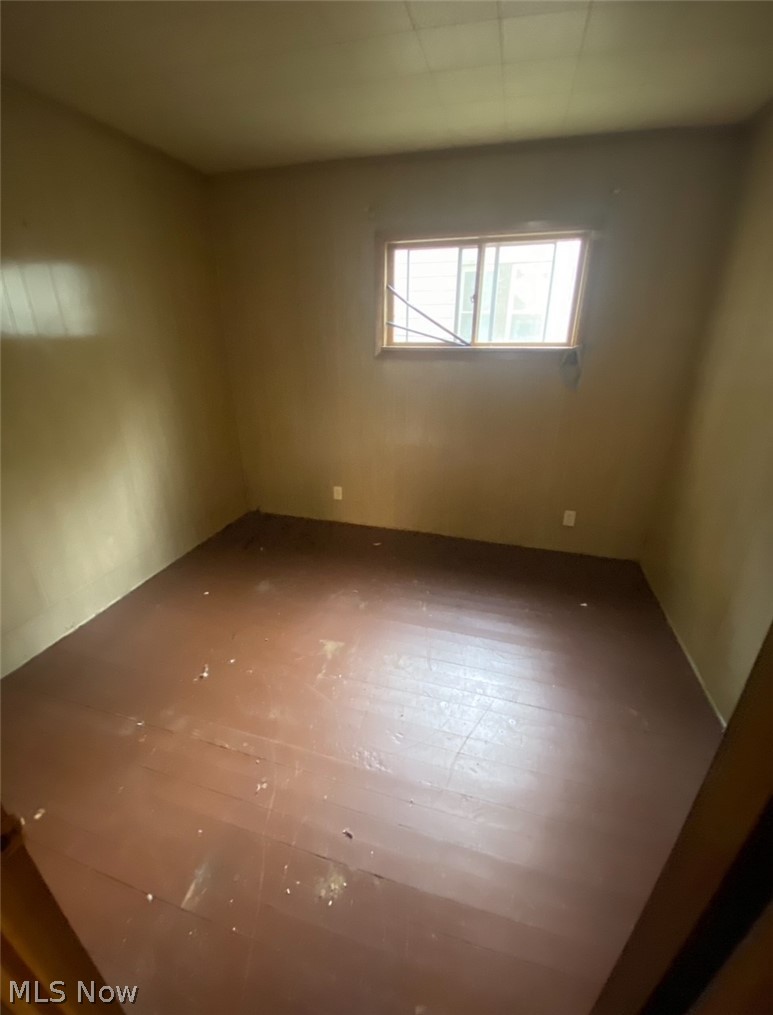 6618 Collier Avenue Cleveland OH 44105