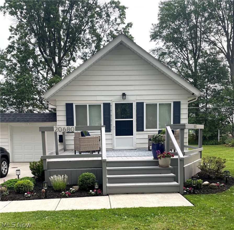 20680 Belvidere Avenue Fairview Park OH 44126