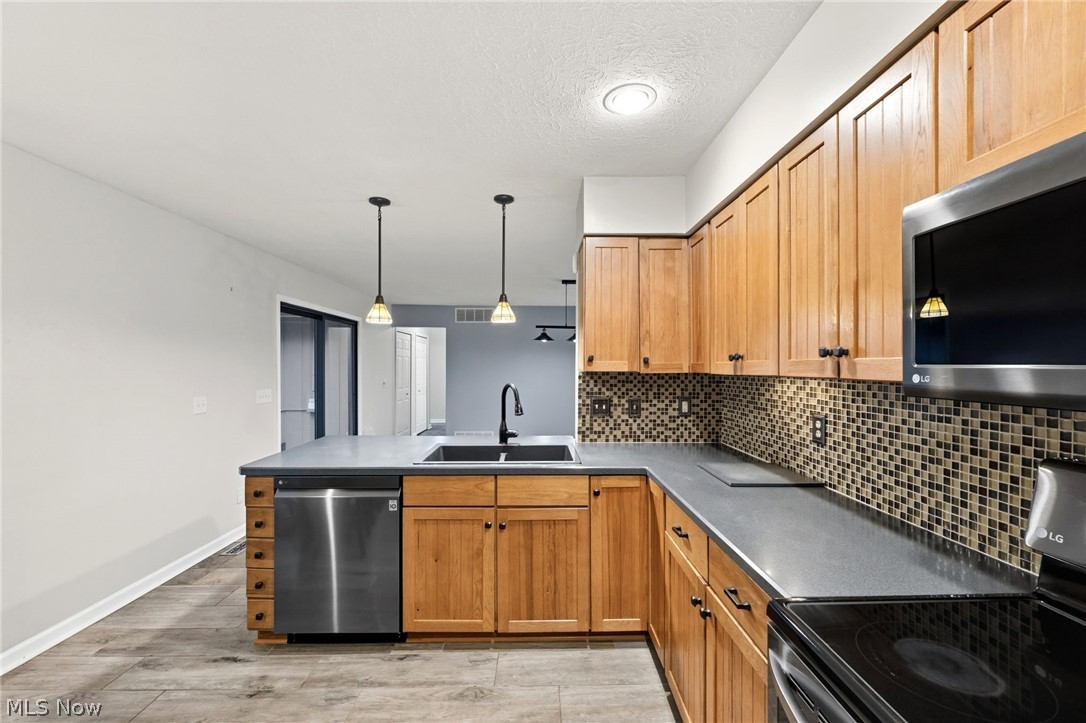 16670 Aspen Circle Strongsville OH 44136