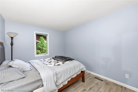 16670 Aspen Circle Strongsville OH 44136