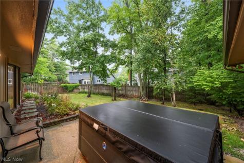 16670 Aspen Circle Strongsville OH 44136