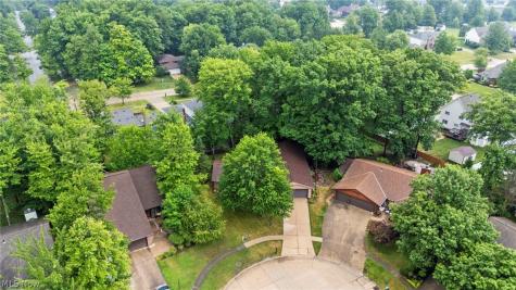 16670 Aspen Circle Strongsville OH 44136