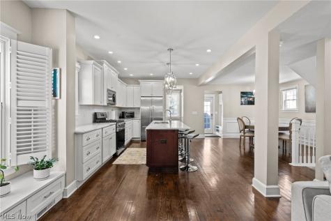 1373 Lakeland Avenue Lakewood OH 44107
