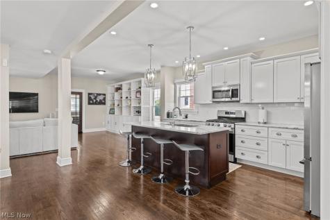 1373 Lakeland Avenue Lakewood OH 44107
