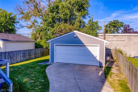 1373 Lakeland Avenue Lakewood OH 44107