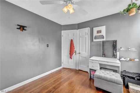 4496 W 146th Street Cleveland OH 44135