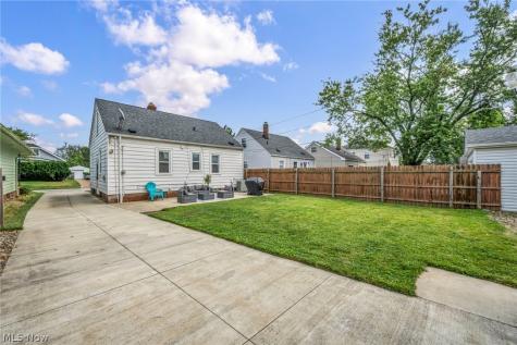 4496 W 146th Street Cleveland OH 44135