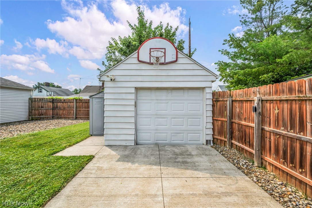 4496 W 146th Street Cleveland OH 44135