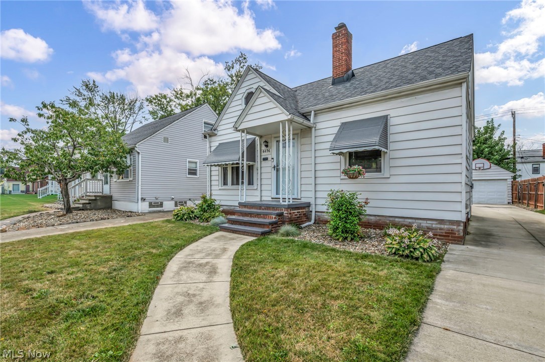 4496 W 146th Street Cleveland OH 44135