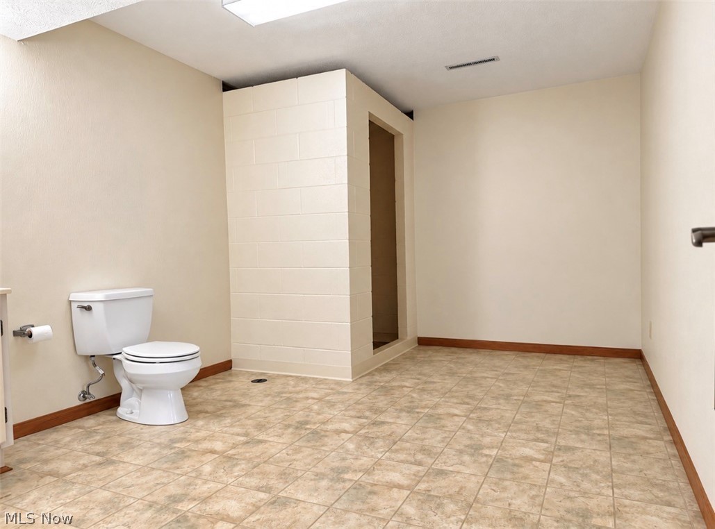 172 Jessica Drive Dover OH 44622