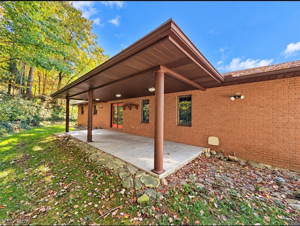 172 Jessica Drive Dover OH 44622