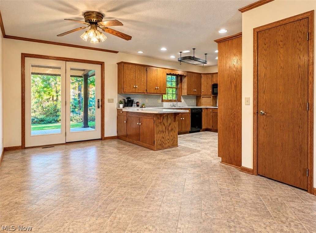 172 Jessica Drive Dover OH 44622